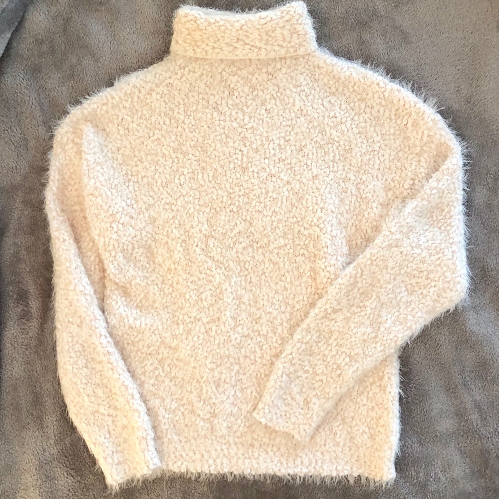 ☕️ Soft Cozy Sweater ☕️